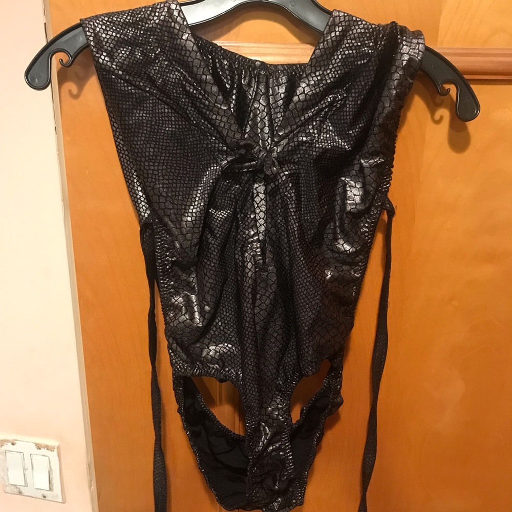 Bathing suit with hood top